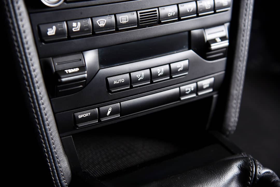2009 Porsche 911 Turbo — photo 27