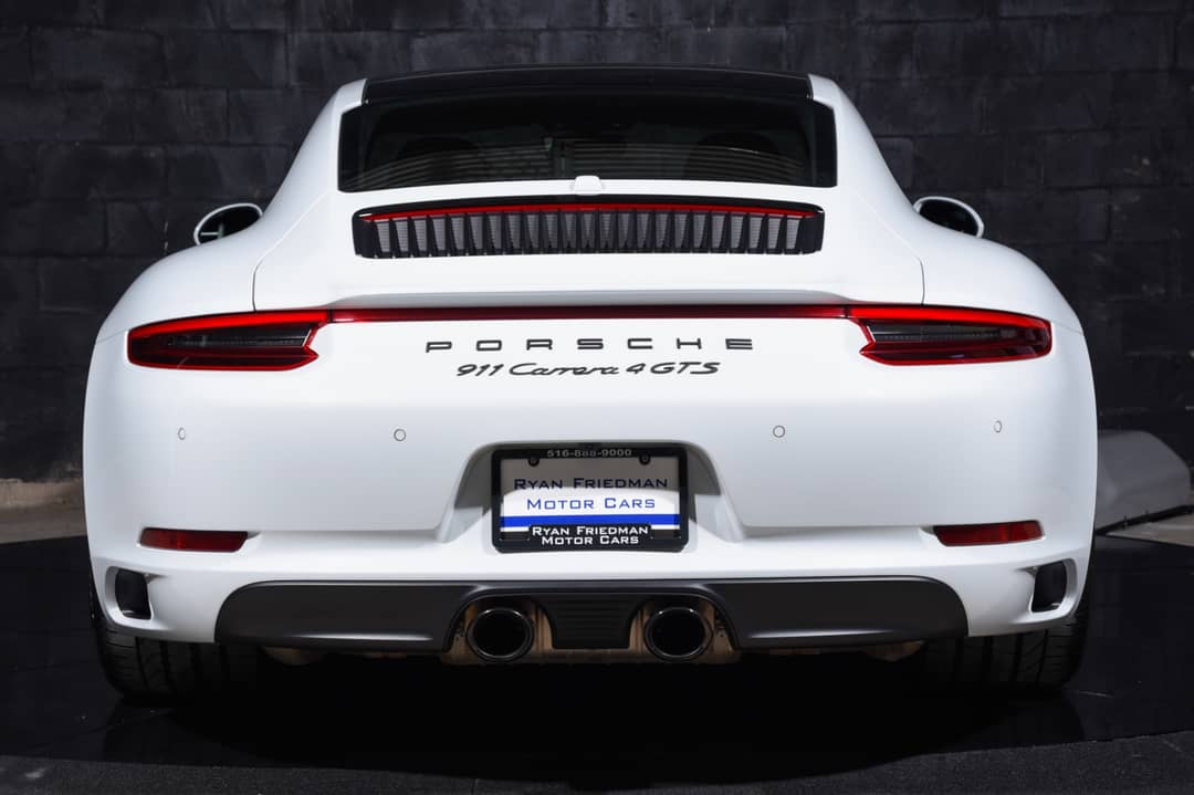 2019 Porsche 911 Carrera 4 GTS — photo 13