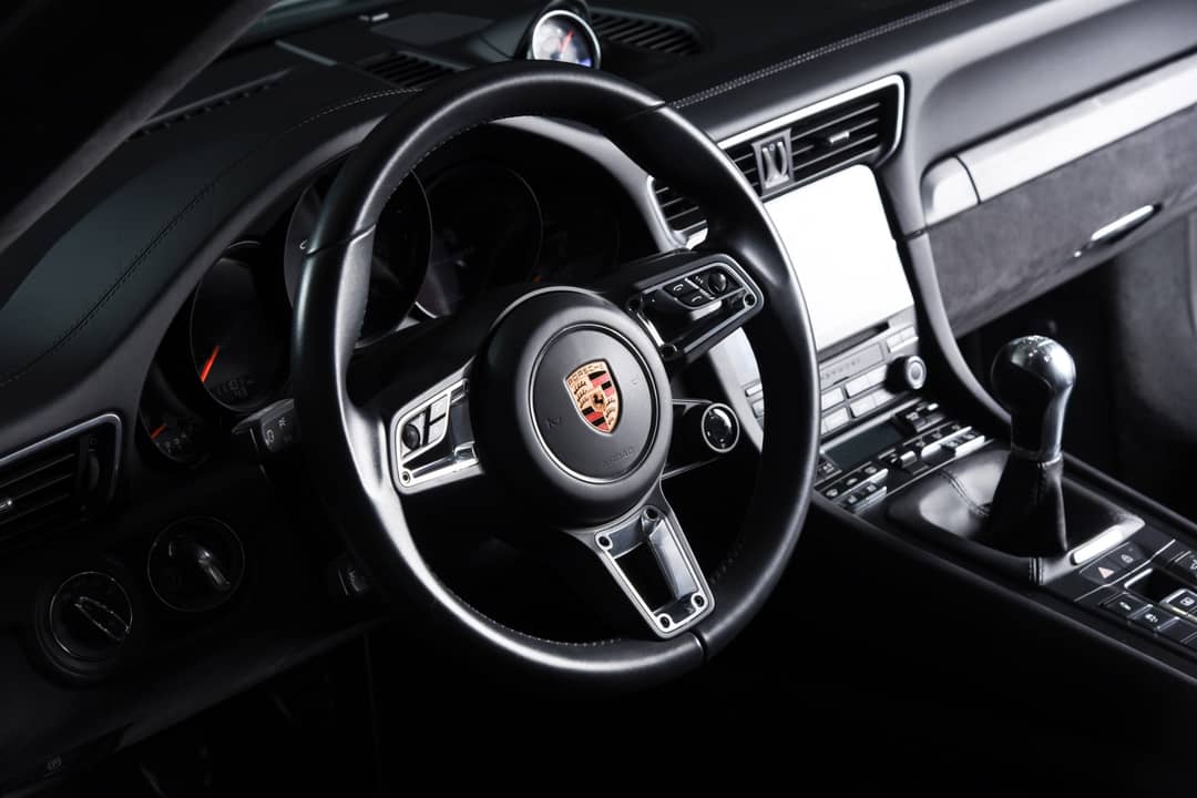 2019 Porsche 911 Carrera 4 GTS — photo 19