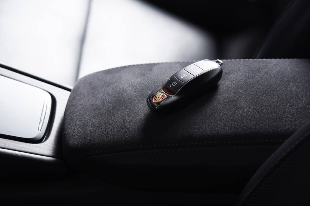 2019 Porsche 911 Carrera 4 GTS — photo 30