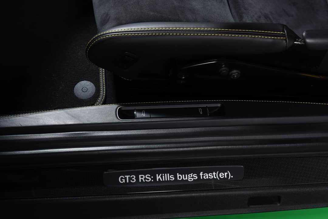 2016 Porsche 911 GT3 RS — photo 26