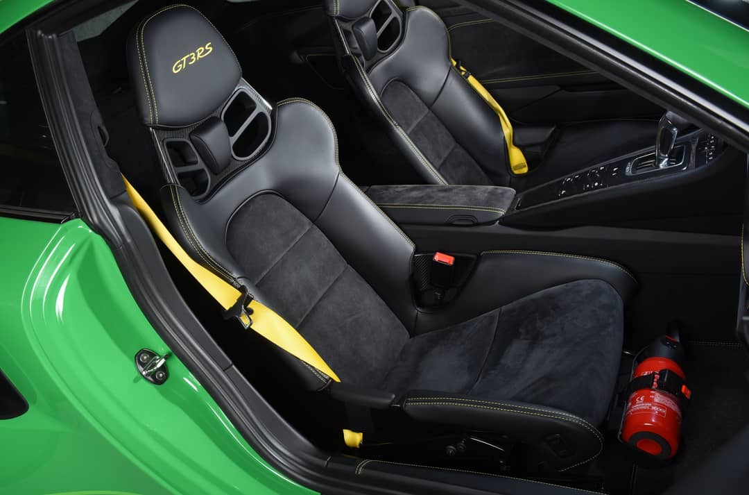 2016 Porsche 911 GT3 RS — photo 40