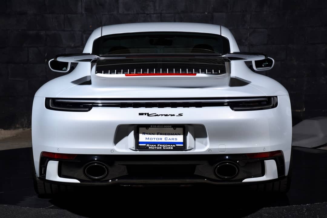 2023 Porsche 911 Carrera S — photo 15