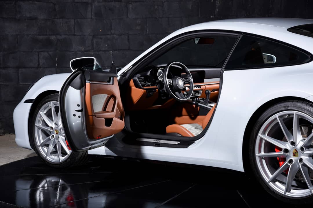 2023 Porsche 911 Carrera S — photo 18