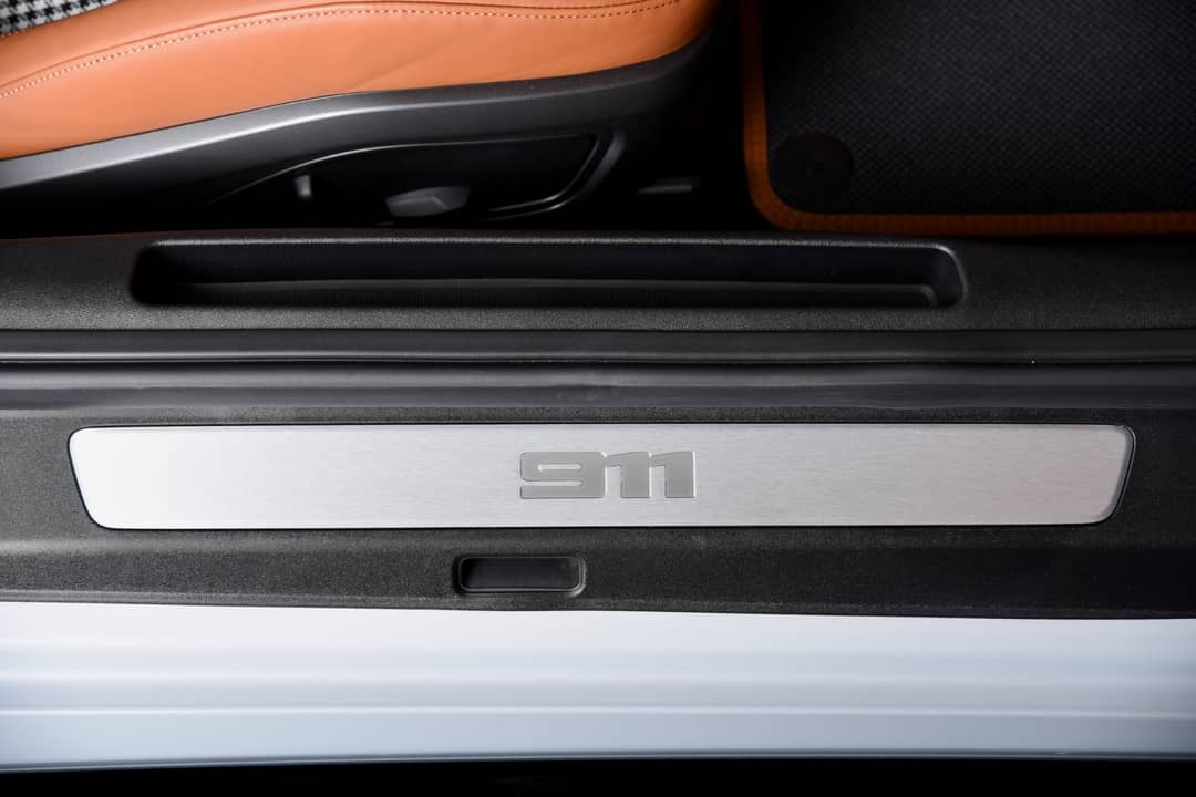2023 Porsche 911 Carrera S — photo 34