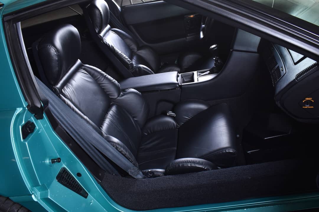 1991 Chevrolet Corvette — photo 25