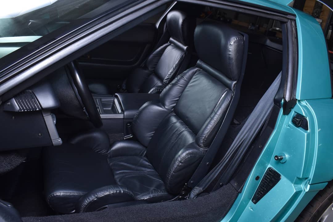 1991 Chevrolet Corvette — photo 26