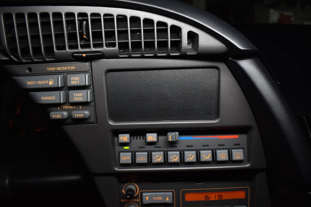 1991 Chevrolet Corvette — photo 35