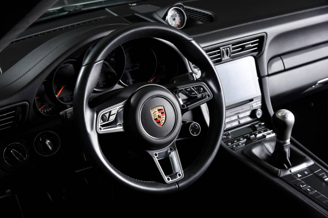 2019 Porsche 911 Carrera GTS — photo 21