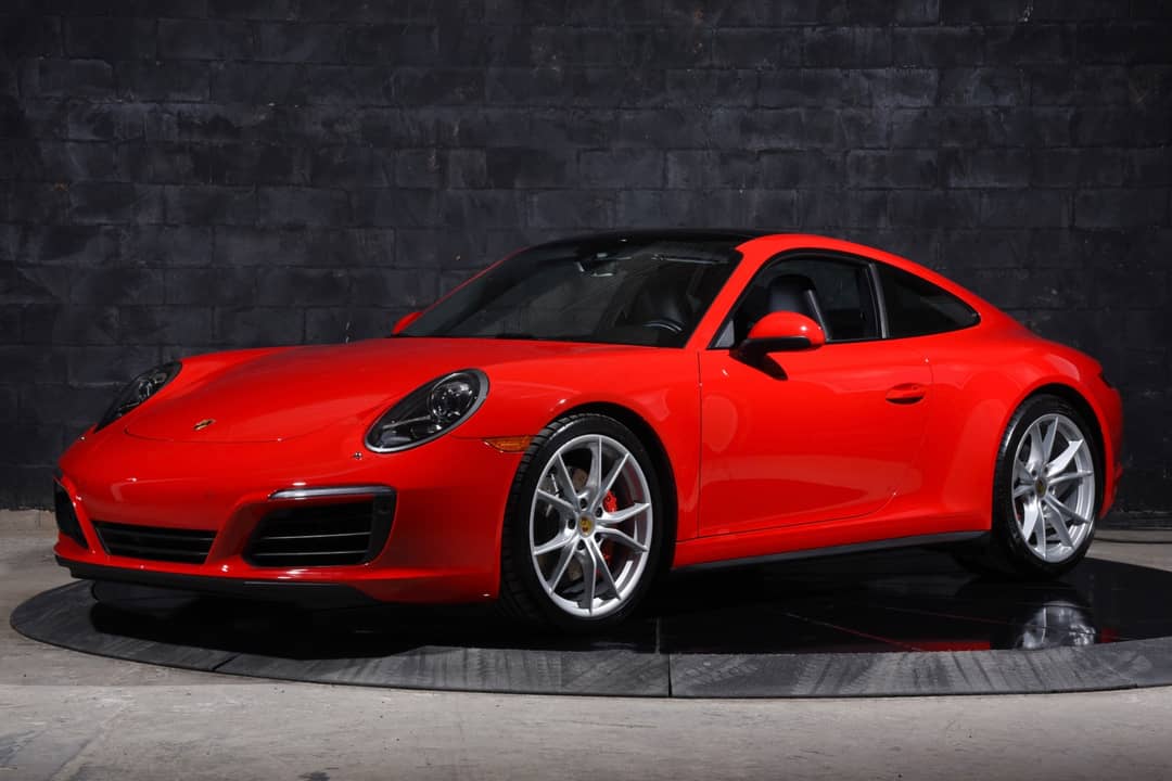 2017 Porsche 911 Carrera 4S — photo 7