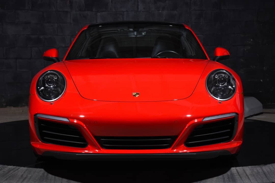 2017 Porsche 911 Carrera 4S — photo 8