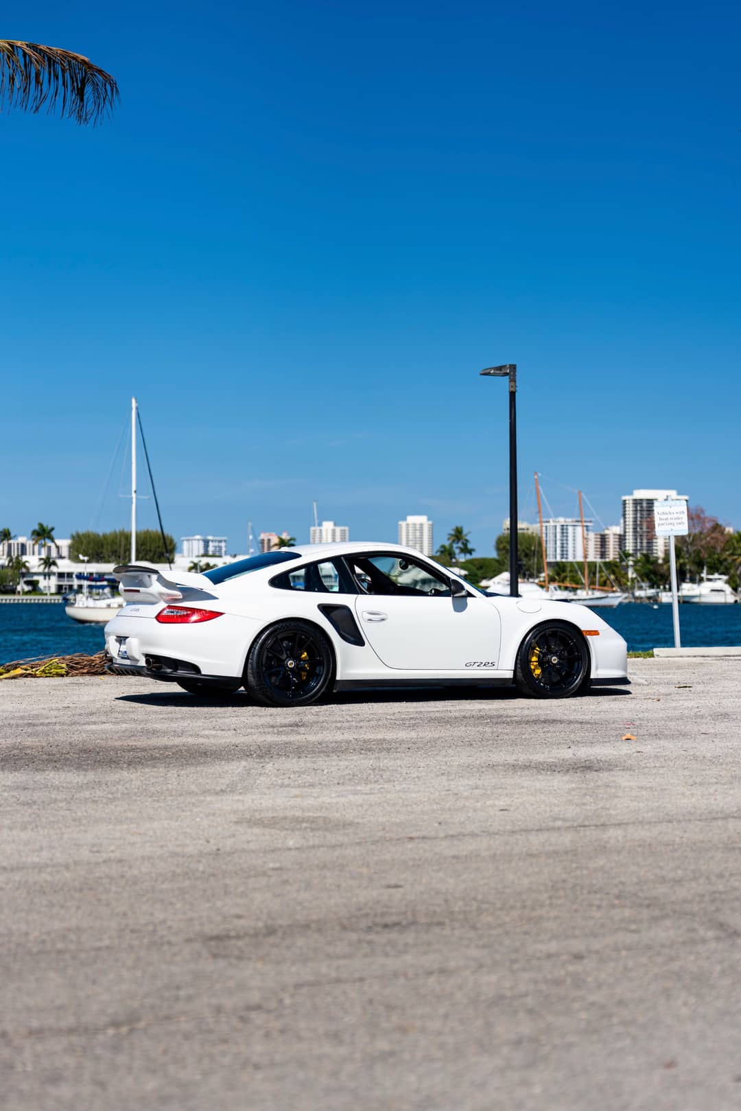 2011 Porsche 911 GT2 RS — photo 24