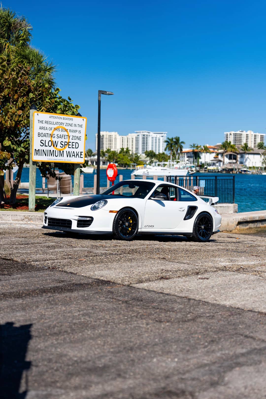 2011 Porsche 911 GT2 RS — photo 32