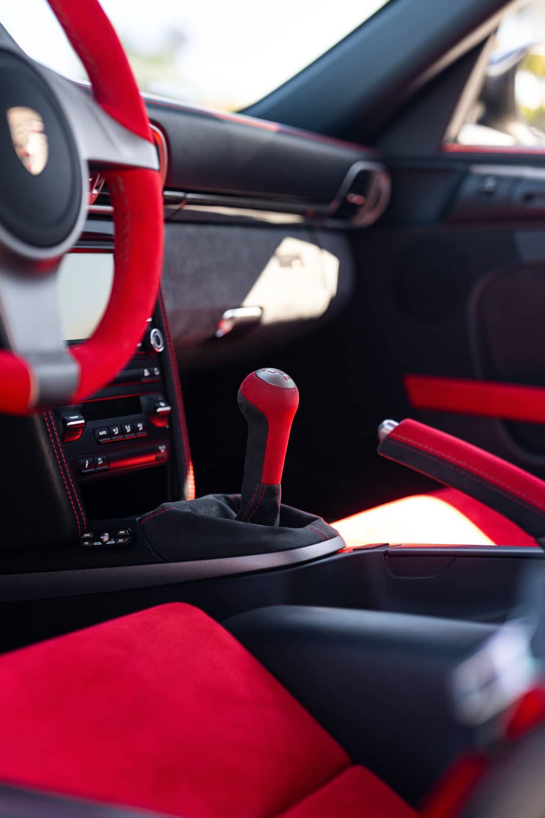 2011 Porsche 911 GT2 RS — photo 5