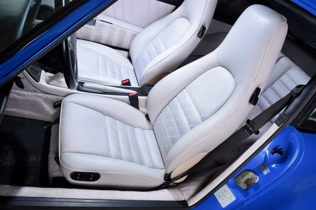1992 Porsche 911 Carrera 2 — photo 16