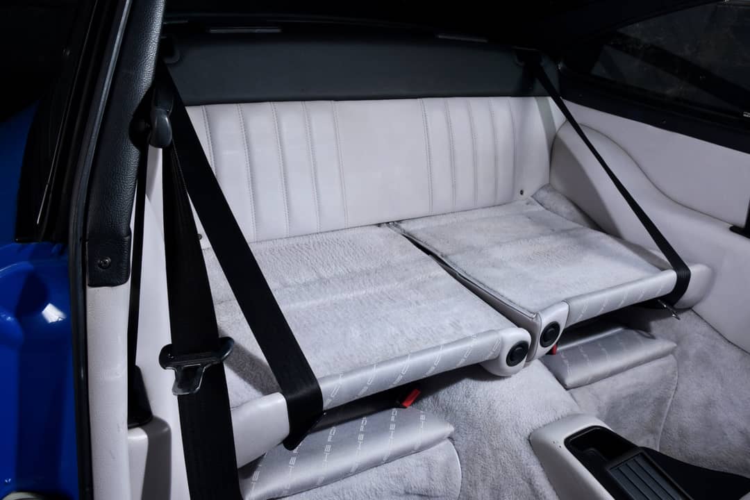 1992 Porsche 911 Carrera 2 — photo 25