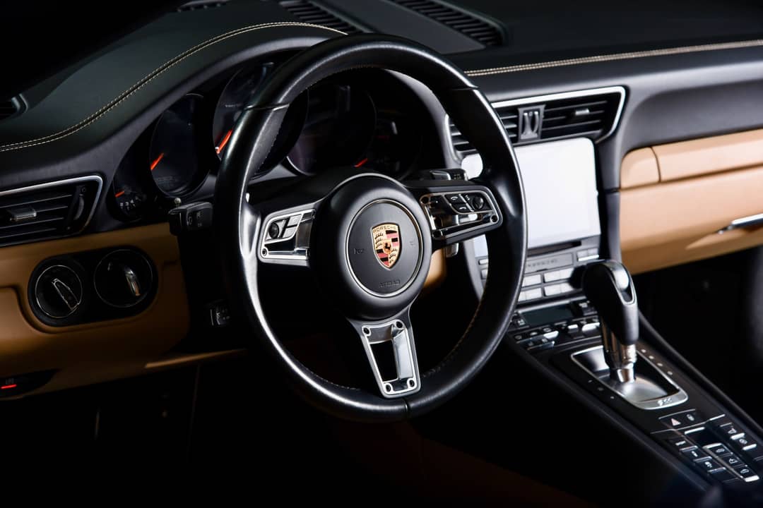 2019 Porsche 911 Carrera — photo 17