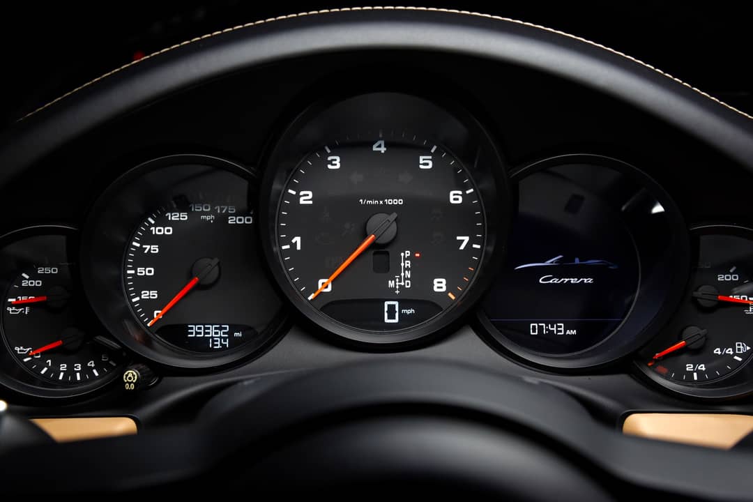 2019 Porsche 911 Carrera — photo 28