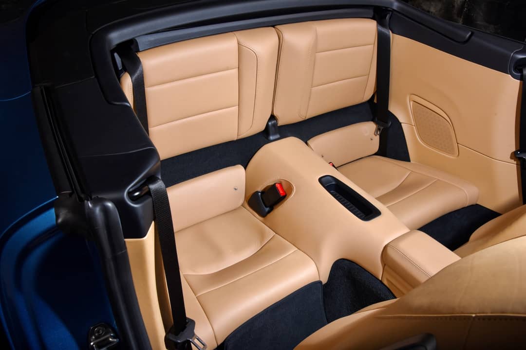 2019 Porsche 911 Carrera — photo 31