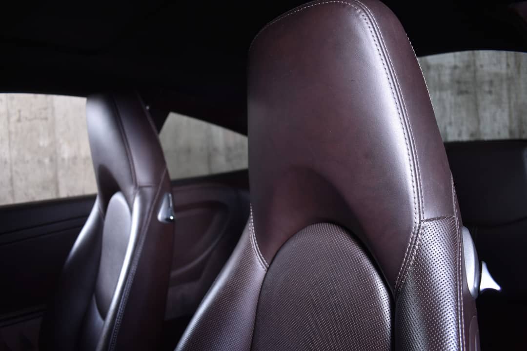 2010 Porsche 911 Carrera 4S — photo 14