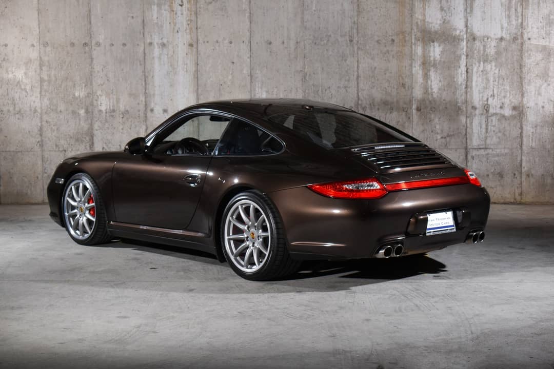 2010 Porsche 911 Carrera 4S — photo 21