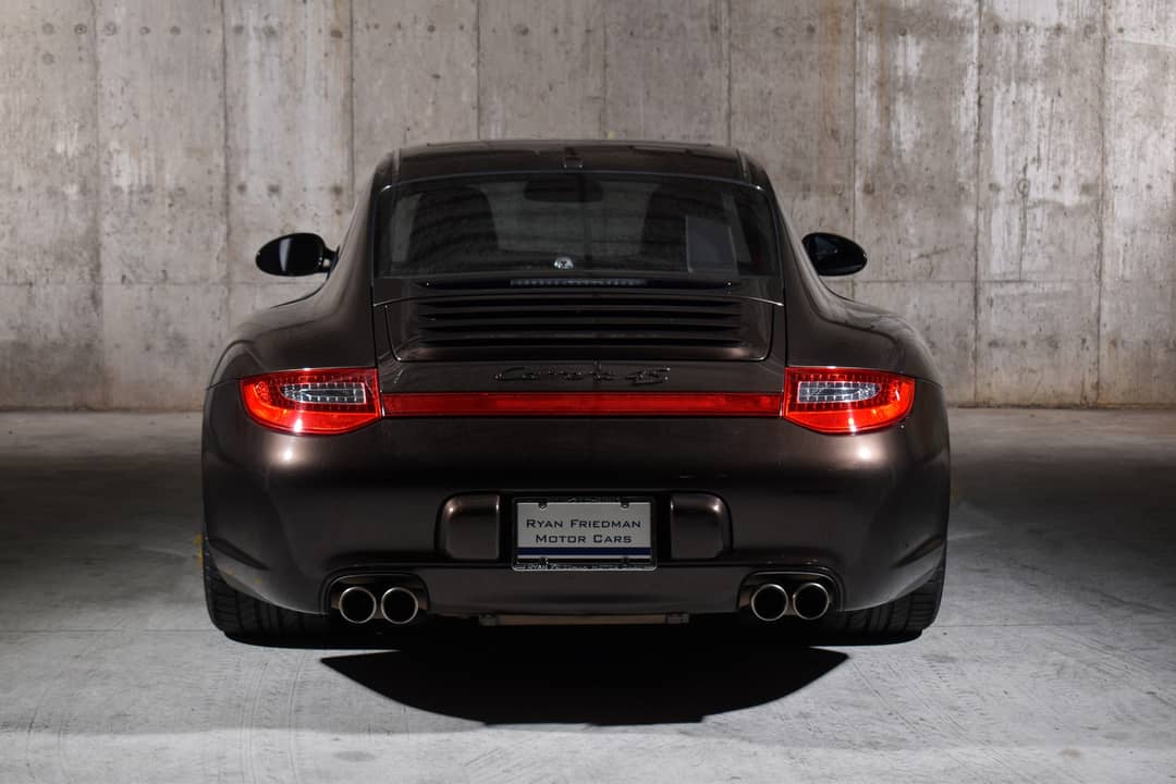 2010 Porsche 911 Carrera 4S — photo 22