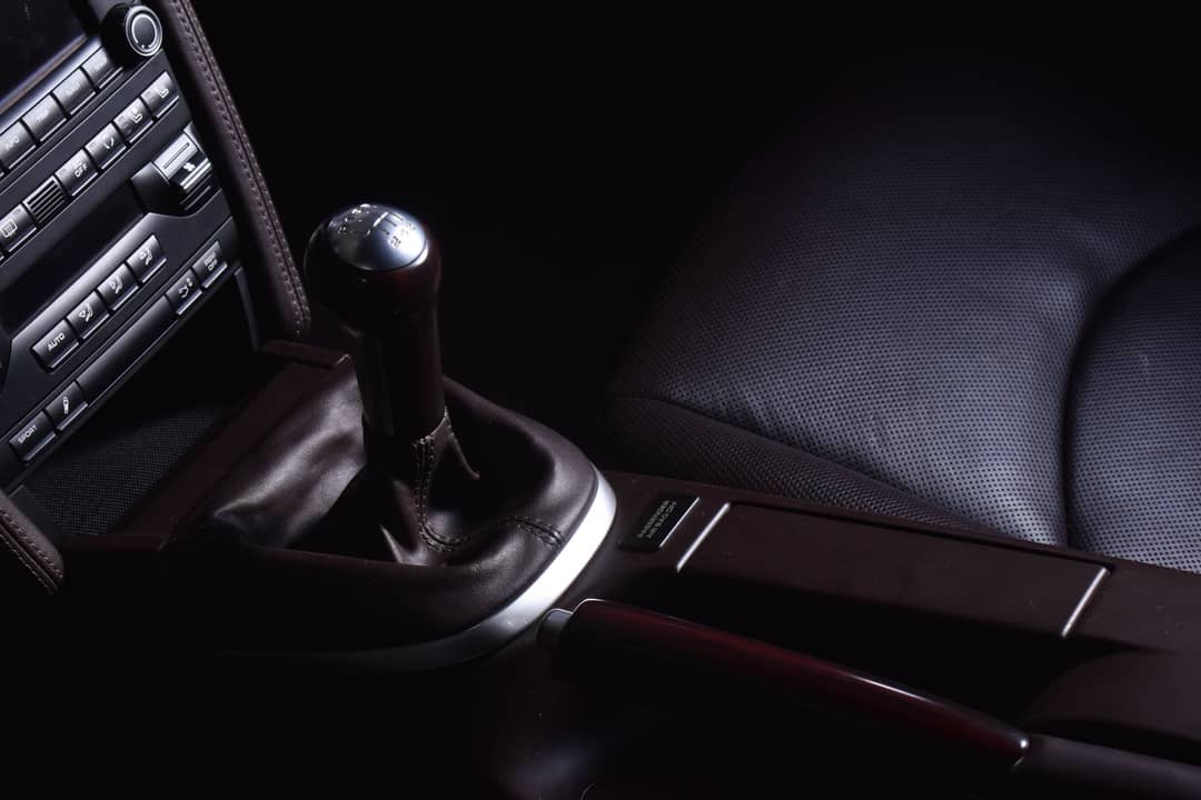 2010 Porsche 911 Carrera 4S — photo 31