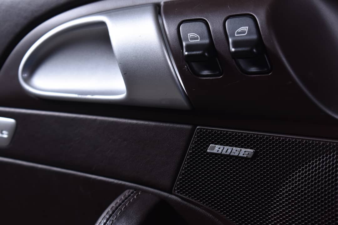 2010 Porsche 911 Carrera 4S — photo 35