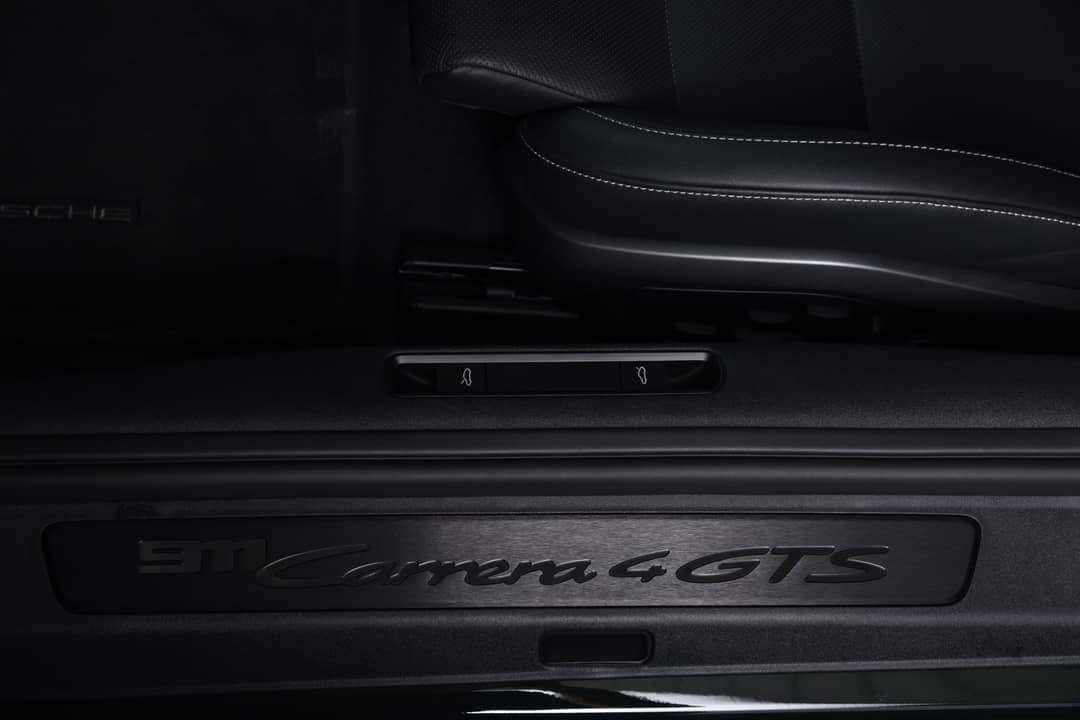 2024 Porsche 911 Carrera 4 GTS — photo 27