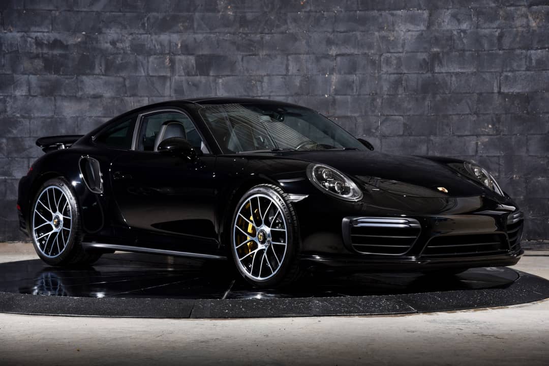 2018 Porsche 911 Turbo S — photo 11