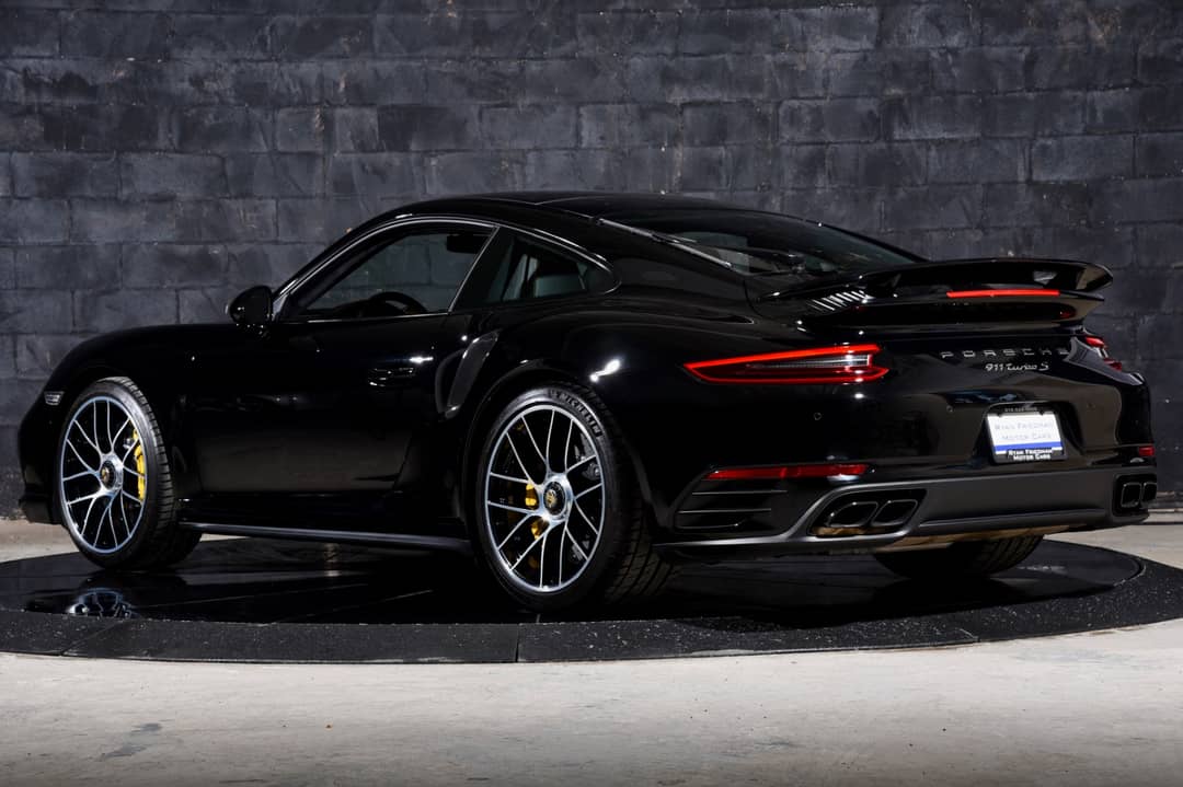 2018 Porsche 911 Turbo S — photo 3