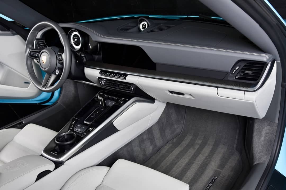 2024 Porsche 911 Turbo S — photo 25