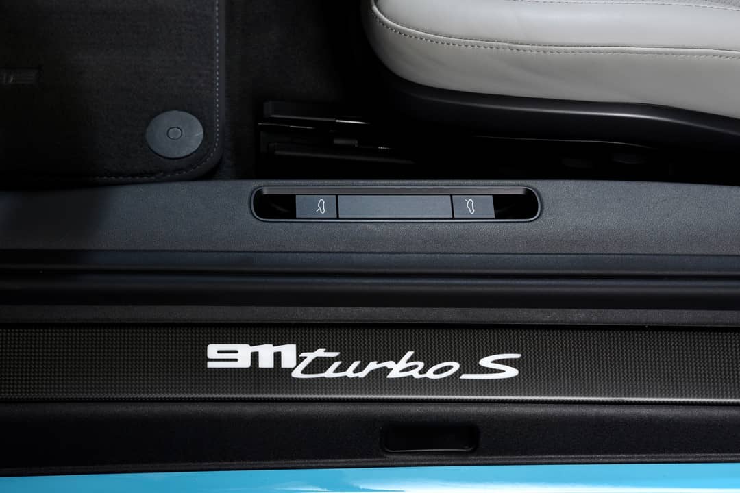 2024 Porsche 911 Turbo S — photo 41