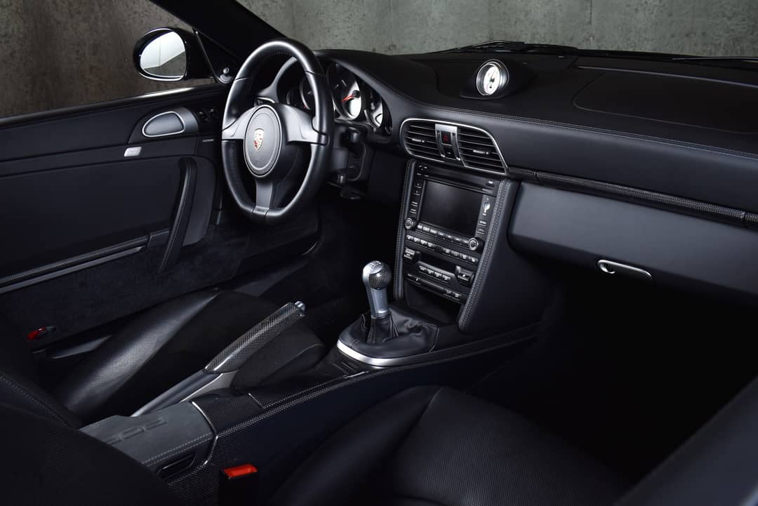 2011 Porsche 911 Turbo — photo 17