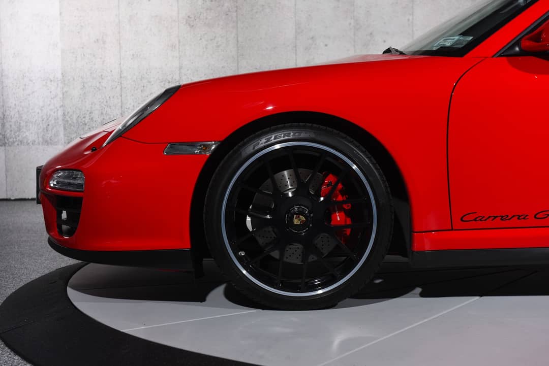 2012 Porsche 911 Carrera GTS — photo 34