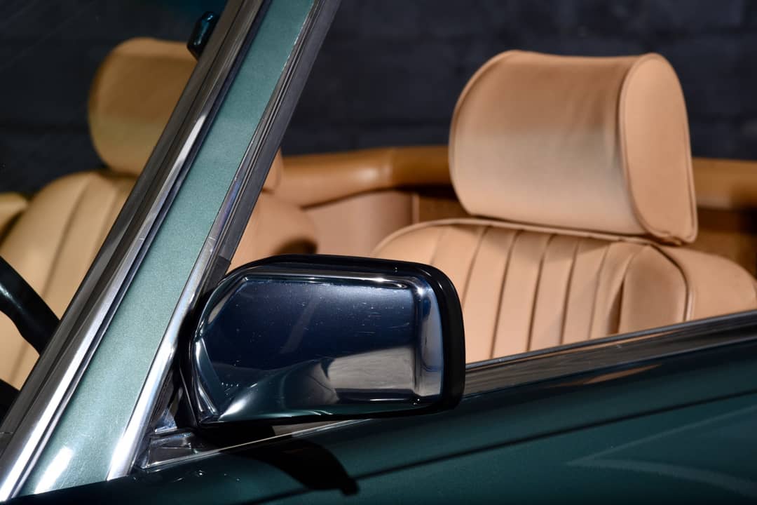 1989 Mercedes-Benz 560-Class 560 SL — photo 28