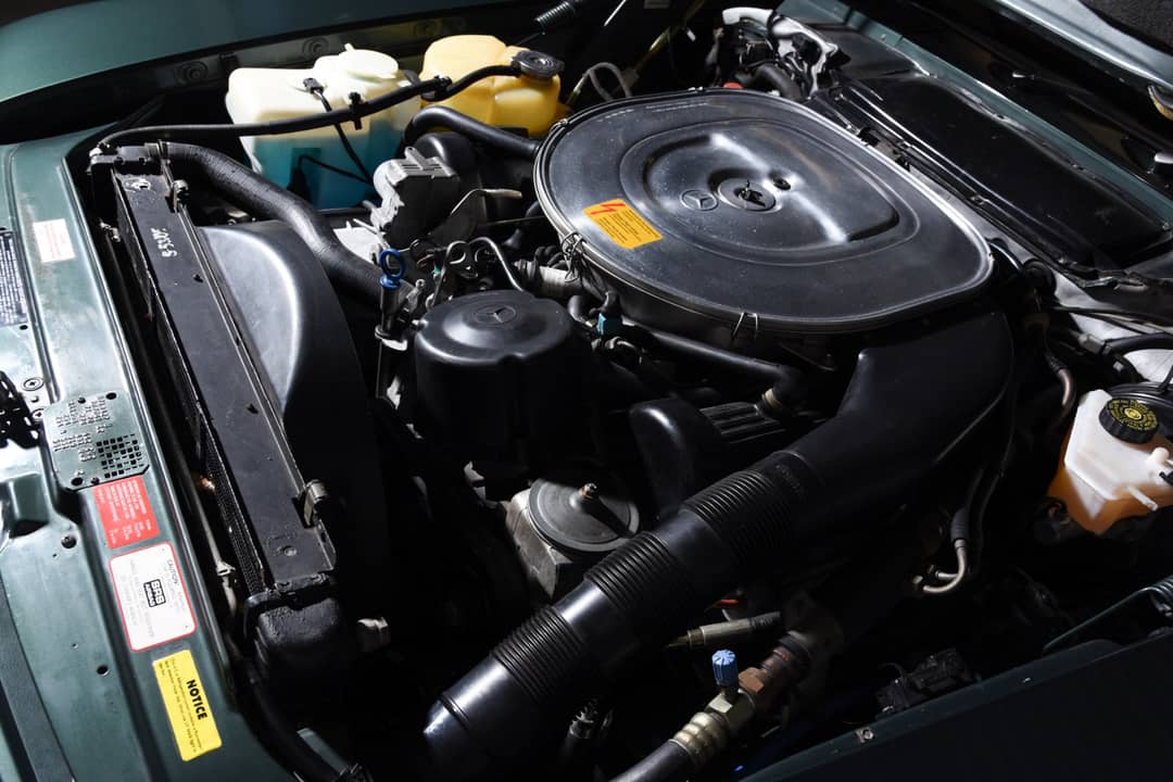 1989 Mercedes-Benz 560-Class 560 SL — photo 41