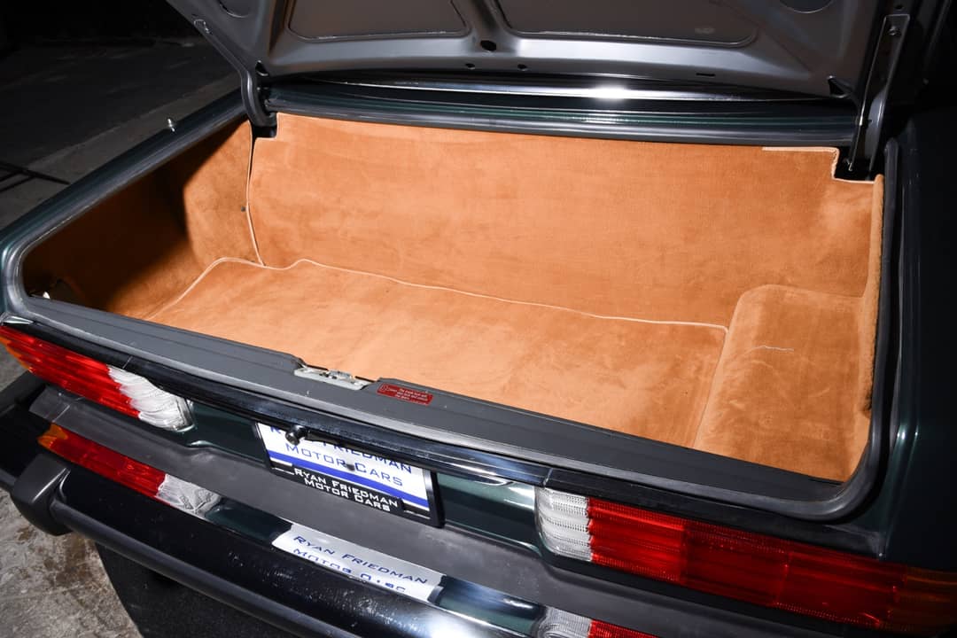 1989 Mercedes-Benz 560-Class 560 SL — photo 42