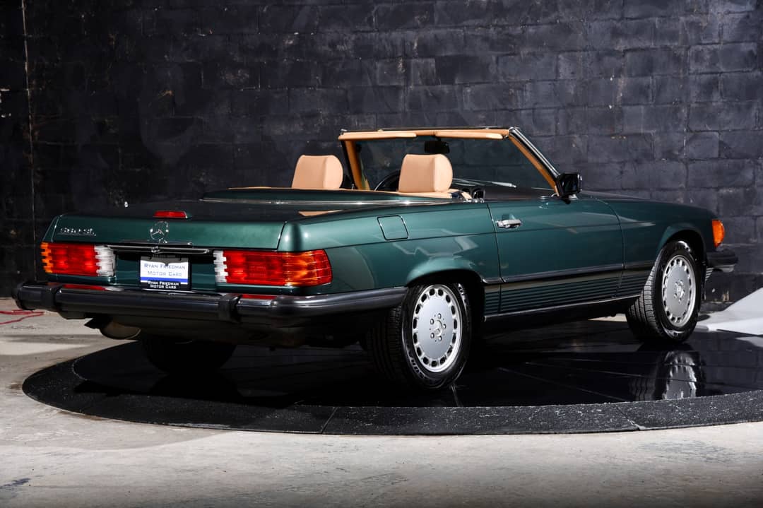 1989 Mercedes-Benz 560-Class 560 SL — photo 10