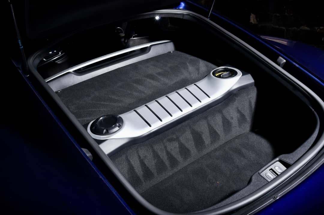 2020 Porsche 718 Cayman GT4 — photo 25