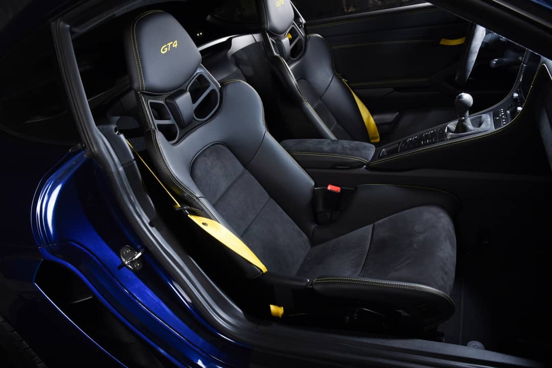 2020 Porsche 718 Cayman GT4 — photo 5