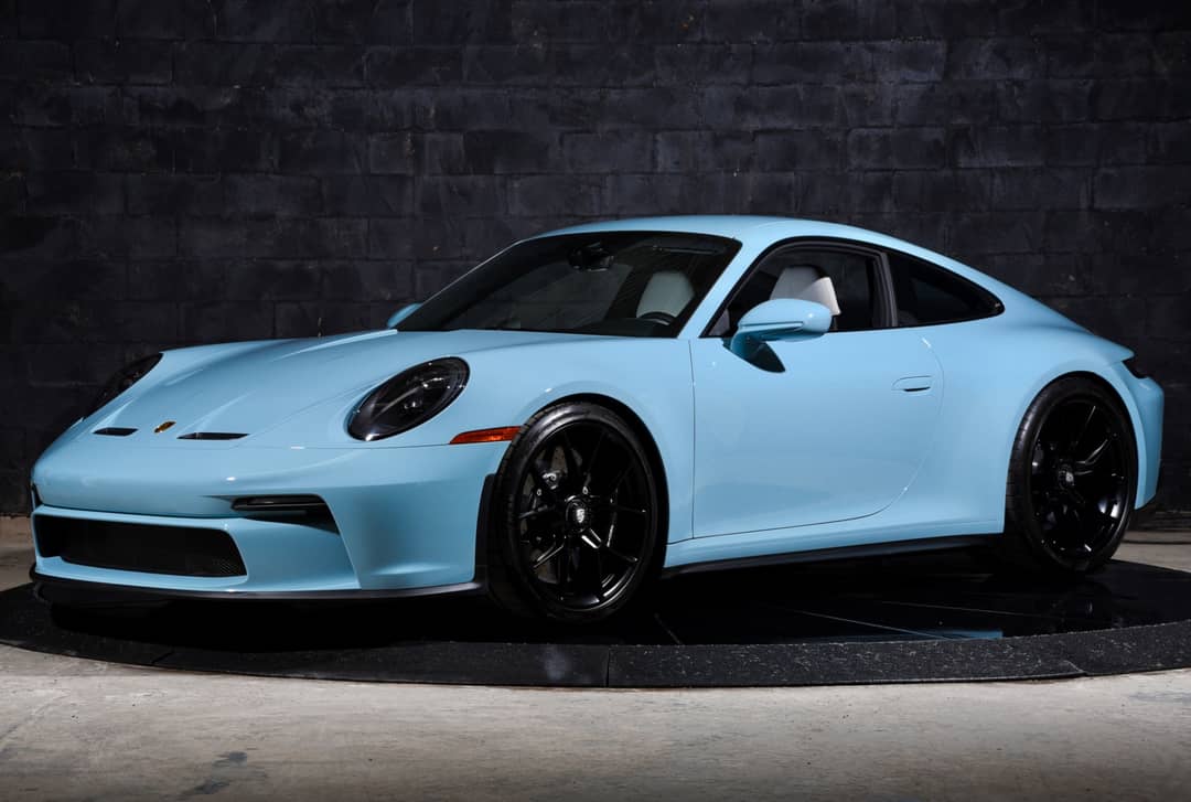 2024 Porsche 911 GT3 Touring — photo 10
