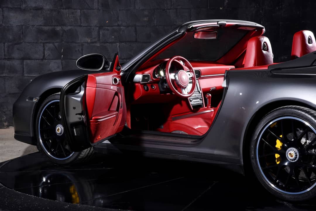 2012 Porsche 911 Carrera GTS — photo 15