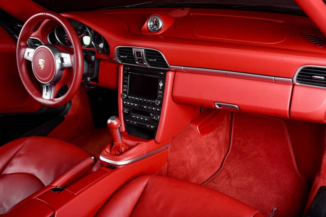 2012 Porsche 911 Carrera GTS — photo 16