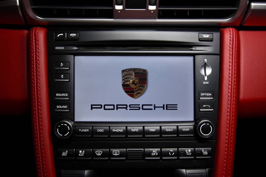 2012 Porsche 911 Carrera GTS — photo 32