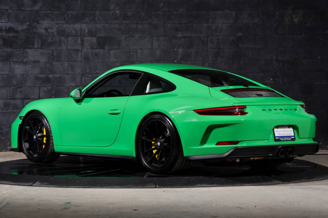 2018 Porsche 911 GT3 Touring — photo 3