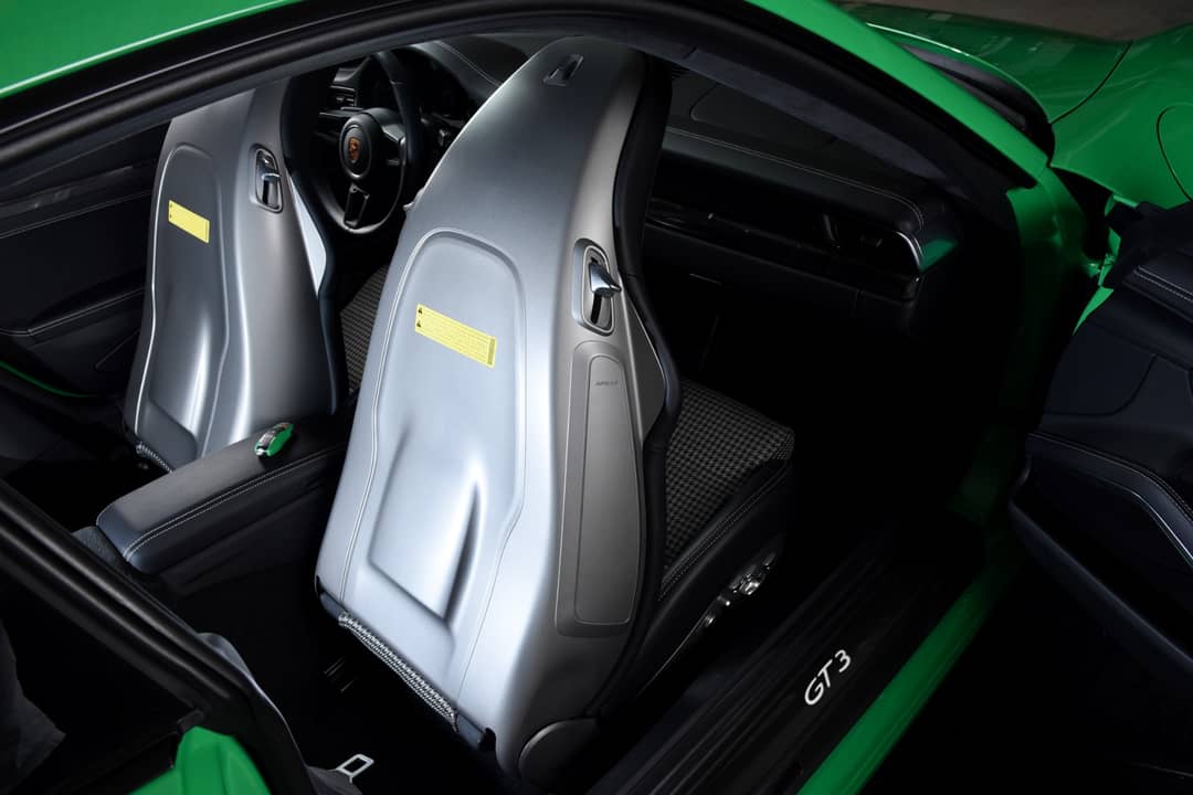 2018 Porsche 911 GT3 Touring — photo 35