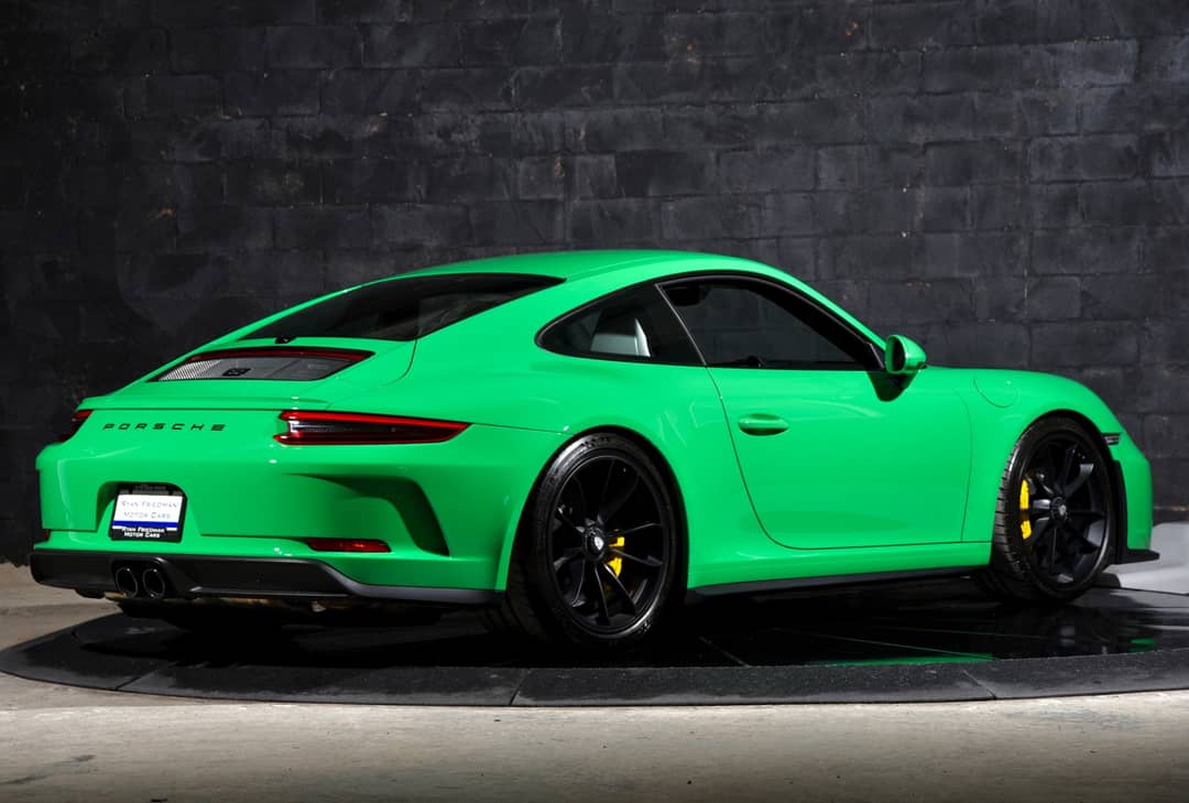 2018 Porsche 911 GT3 Touring — photo 10