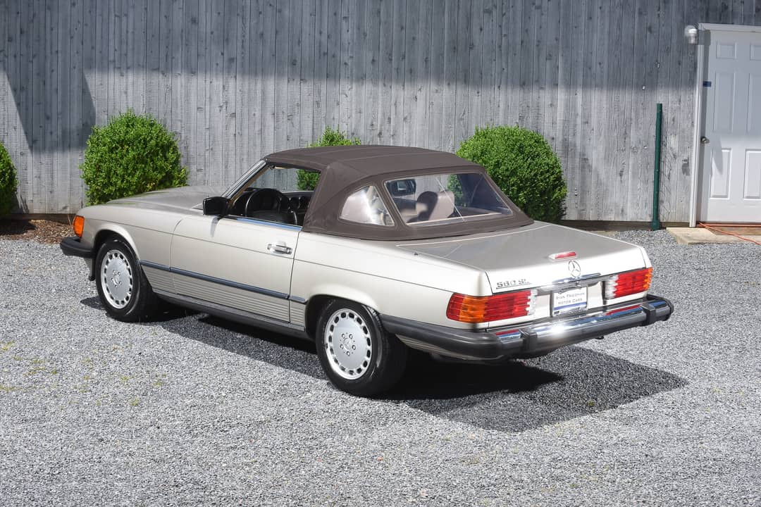 1989 Mercedes-Benz 560 SL — photo 5