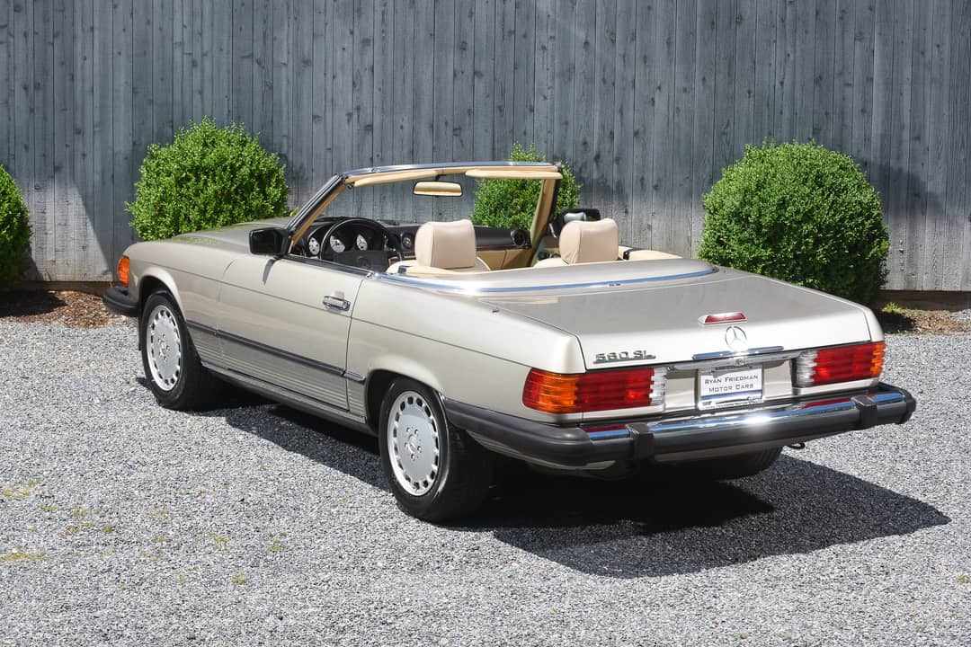 1989 Mercedes-Benz 560 SL — photo 48